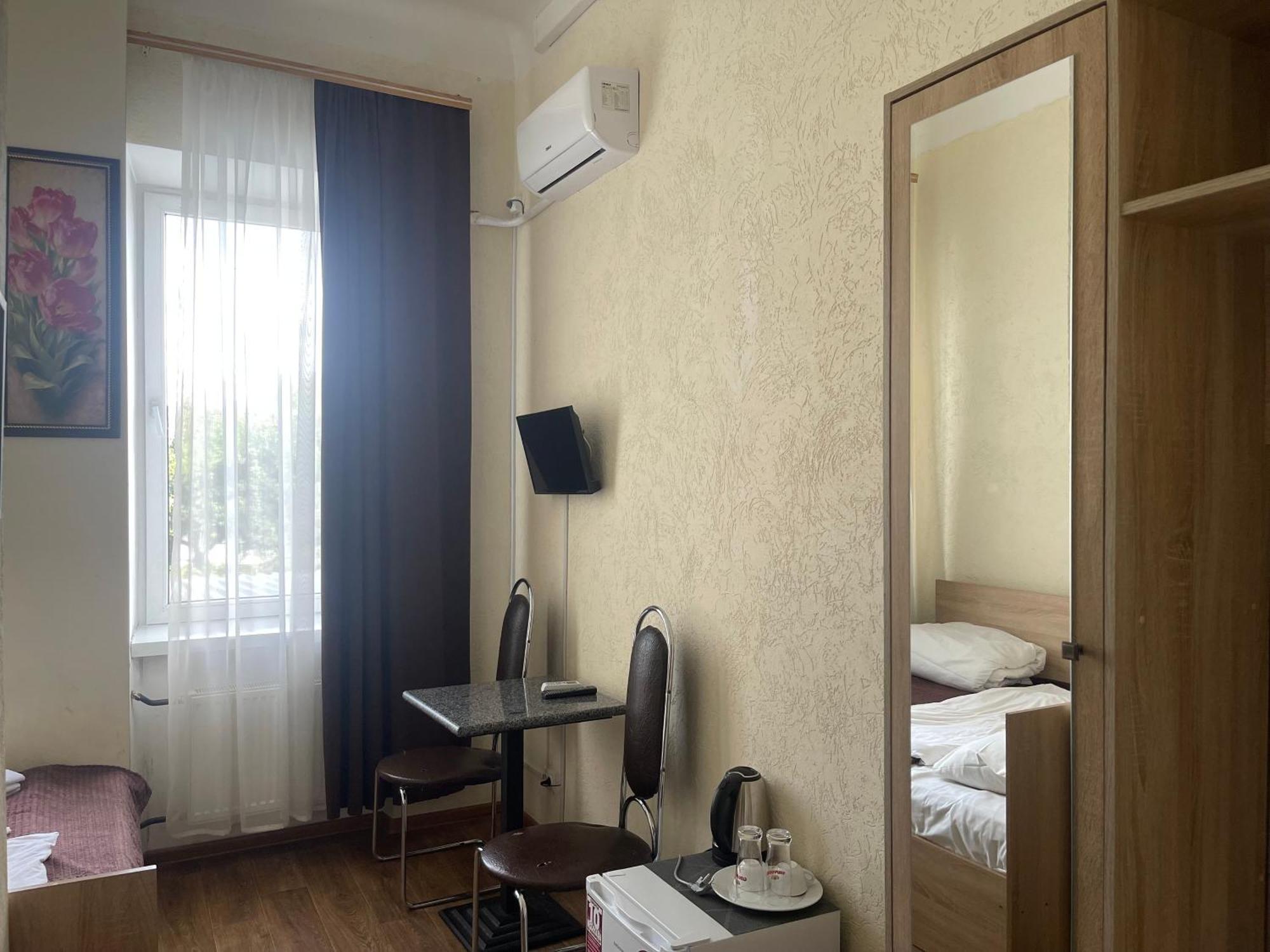 Hotel Femina Zhytomyr Quarto foto